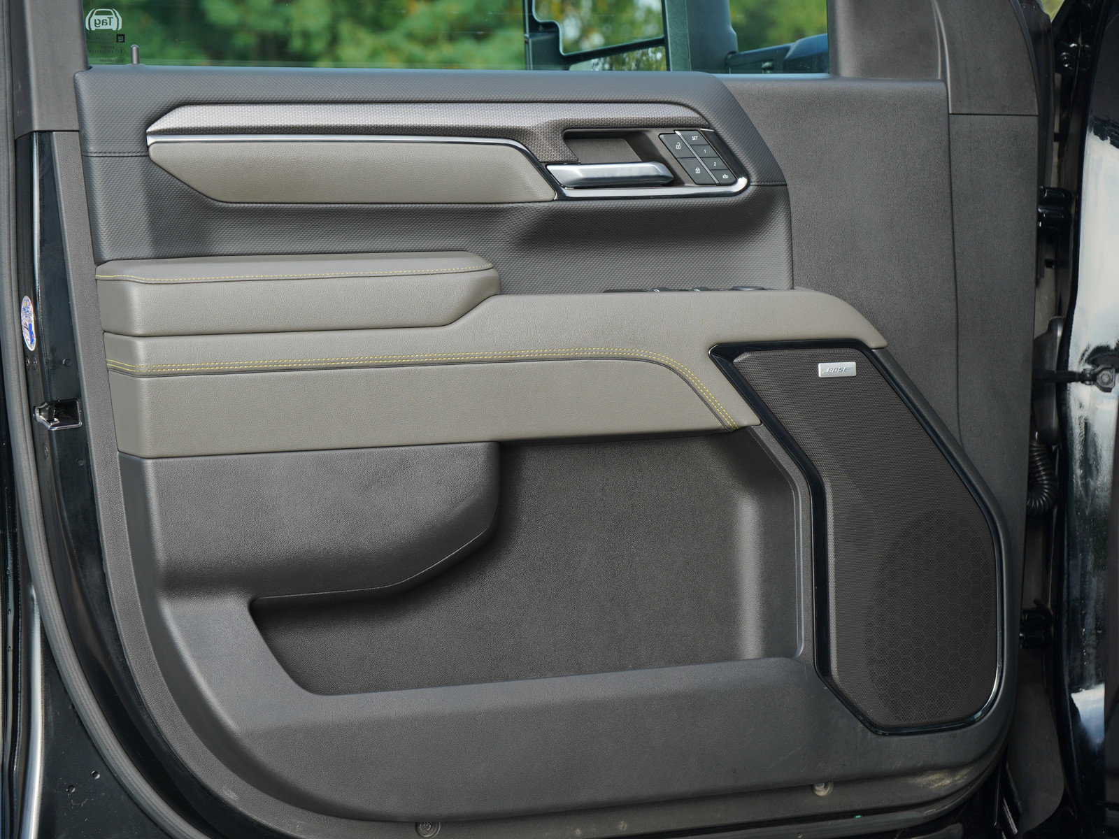 Used 2024 Chevrolet Silverado 2500 ZR2 w/ Technology Package image 26