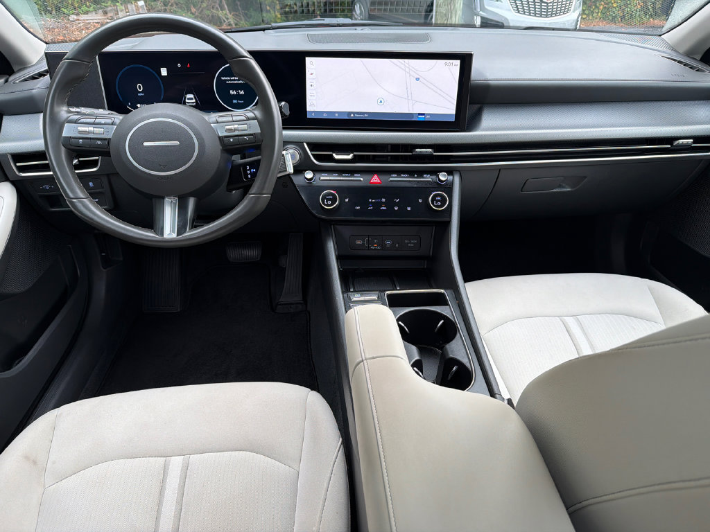 Used 2025 Hyundai Sonata SEL FWD image 22