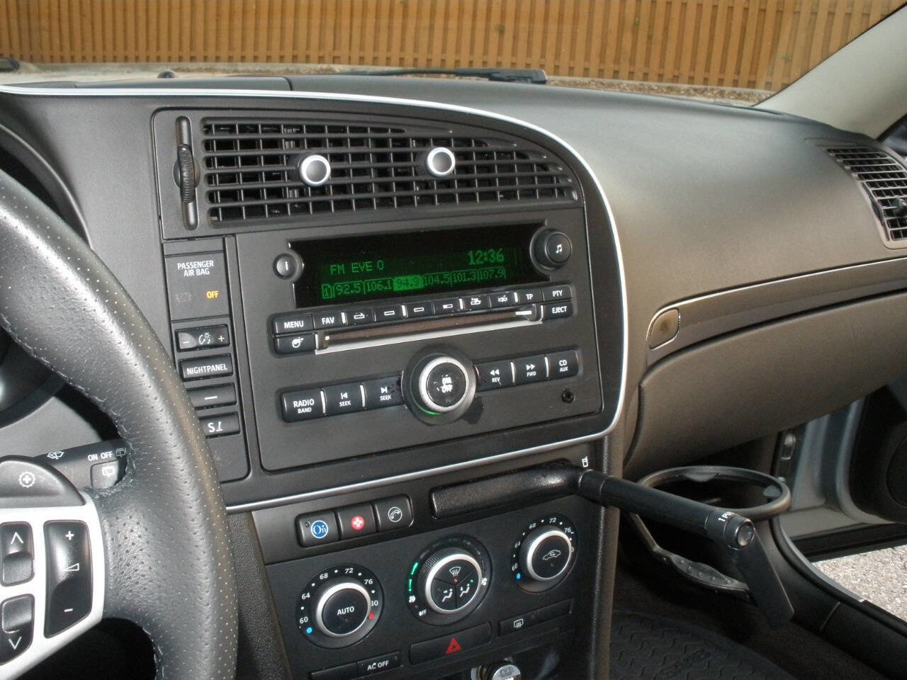 Used 2010 Saab 9-3 X image 35