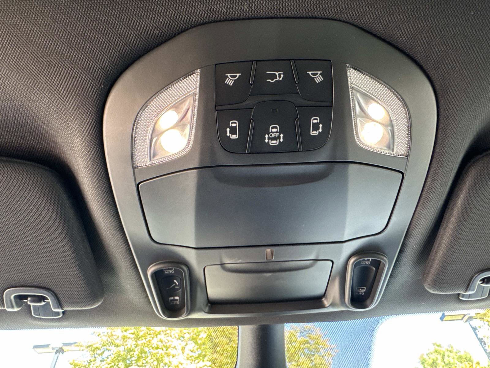 New 2026 Chrysler Pacifica Select image 23