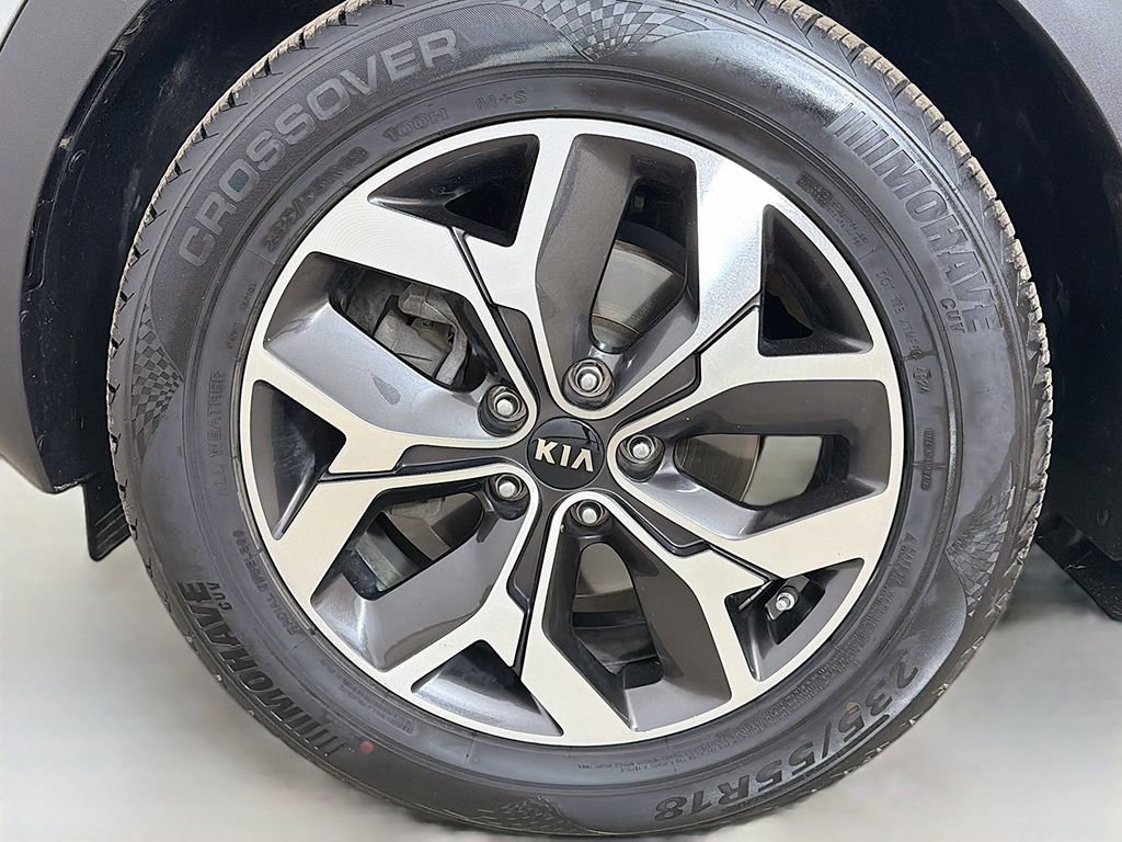 Used 2022 Kia Sportage EX image 18