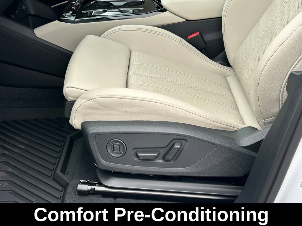 Used 2025 Audi Q6 e-tron Premium Plus w/ Premium Plus image 17