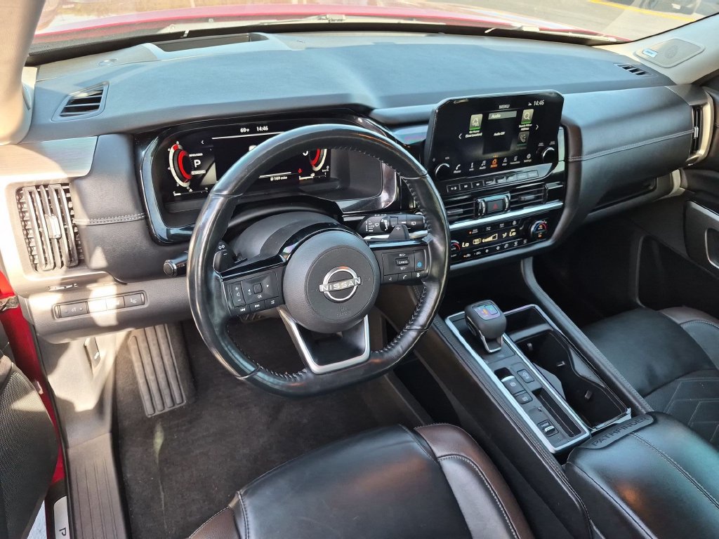 Used 2022 Nissan Pathfinder Platinum w/ Cargo Package FWD image 10