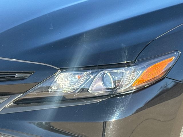 Used 2024 Toyota Camry SE FWD image 4