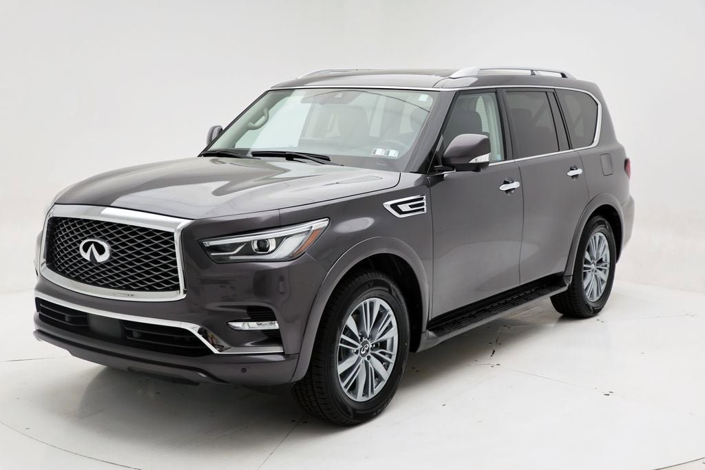 Used 2024 INFINITI QX80 Luxe AWD/4WD image 2