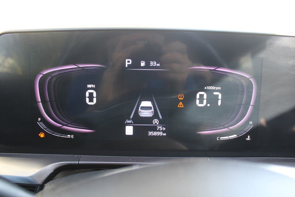 Certified 2023 Kia Telluride S w/ S Sunroof Package image 28