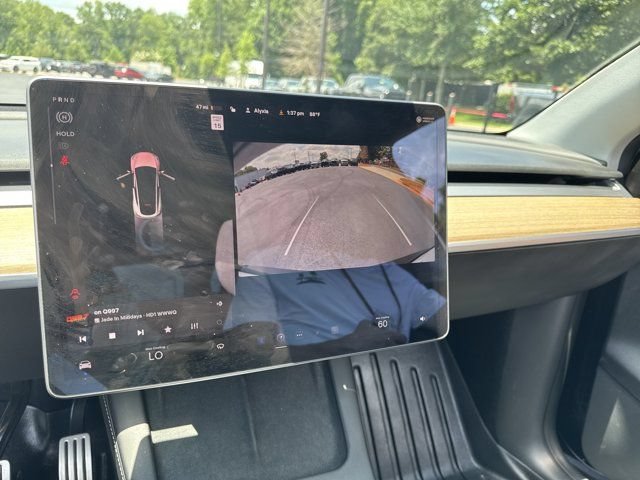 Used 2022 Tesla Model Y Performance AWD/4WD image 31