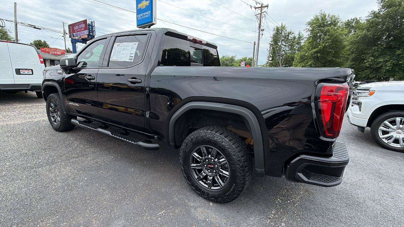 Used 2024 GMC Sierra 1500 AT4X AWD/4WD image 7