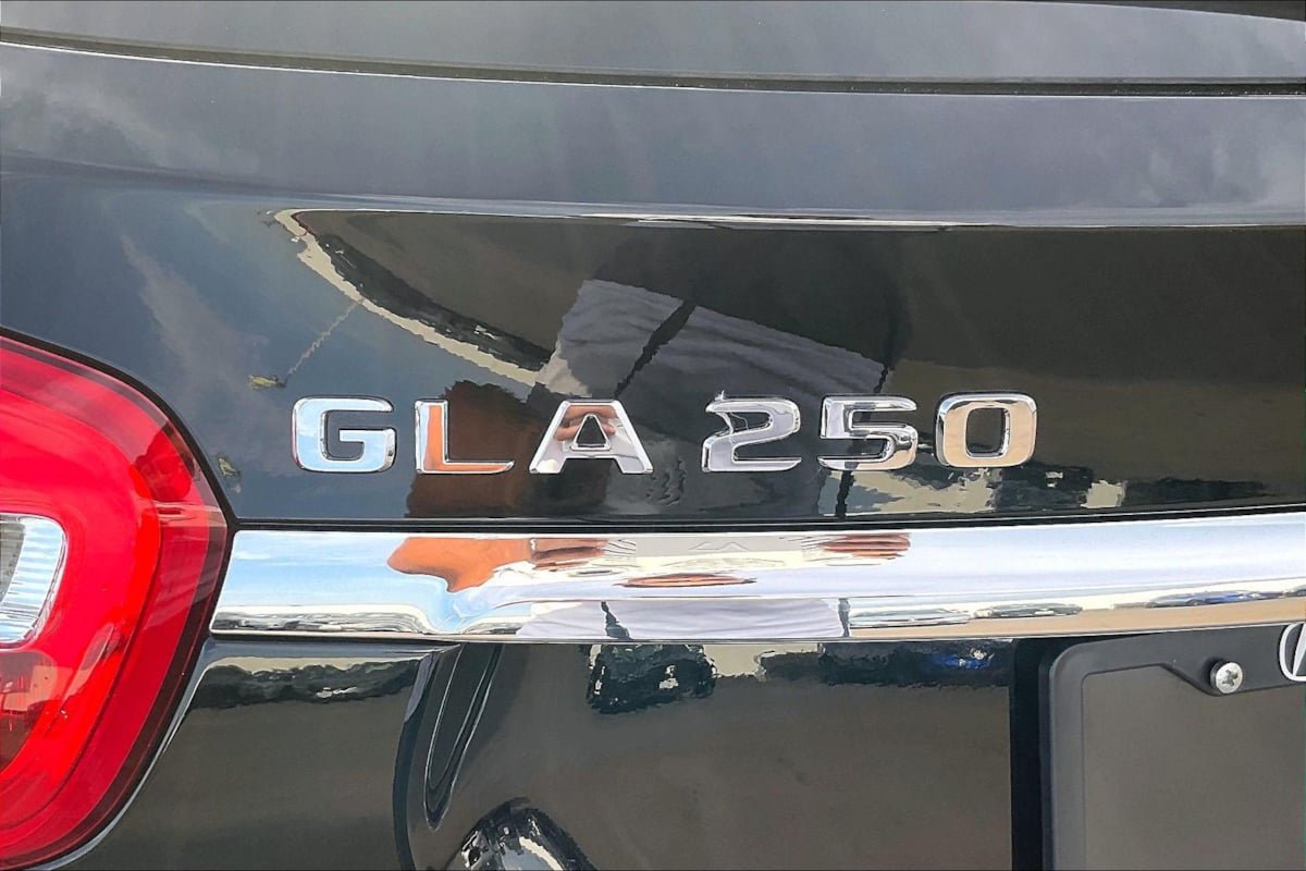 Used 2019 Mercedes-Benz GLA 250 image 8