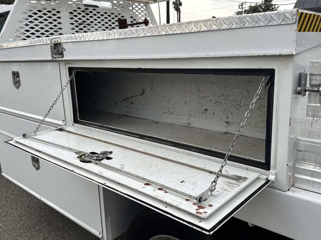 Used 2016 Ford F450 XL w/ Power Equipment Group image 8