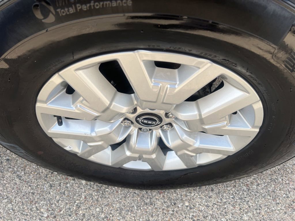 Certified 2023 Nissan Frontier SV w/ Technology Package image 32