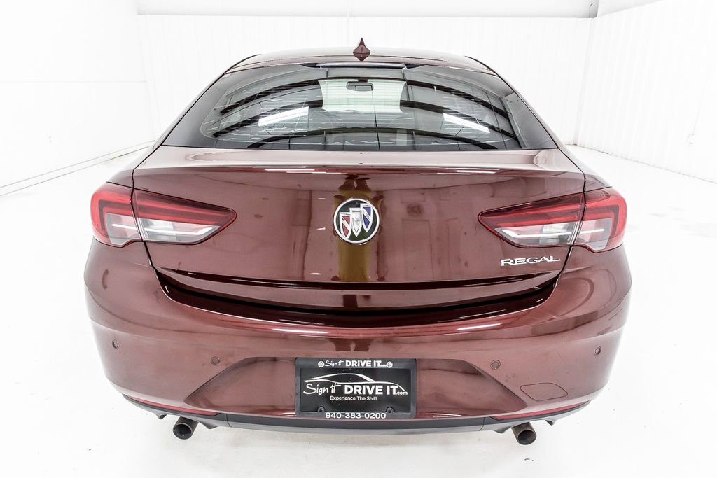 Used 2019 Buick Regal Preferred w/ Driver Confidence Package I image 6