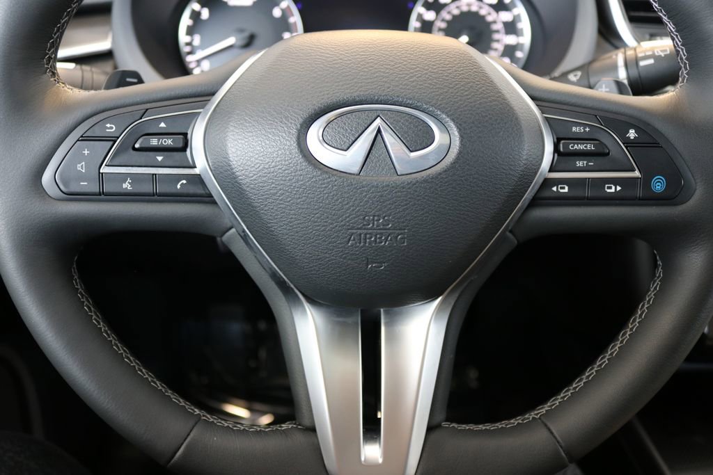 Certified 2025 INFINITI QX55 Essential image 47