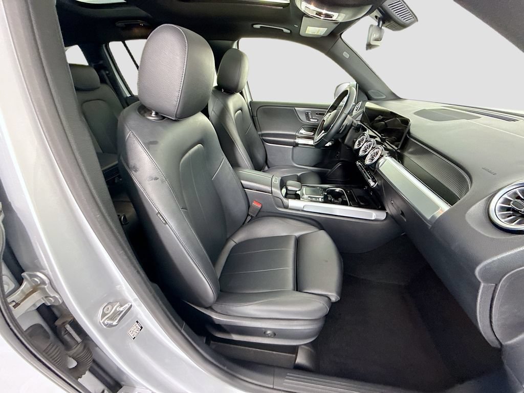 Used 2023 Mercedes-Benz GLB 250 image 20
