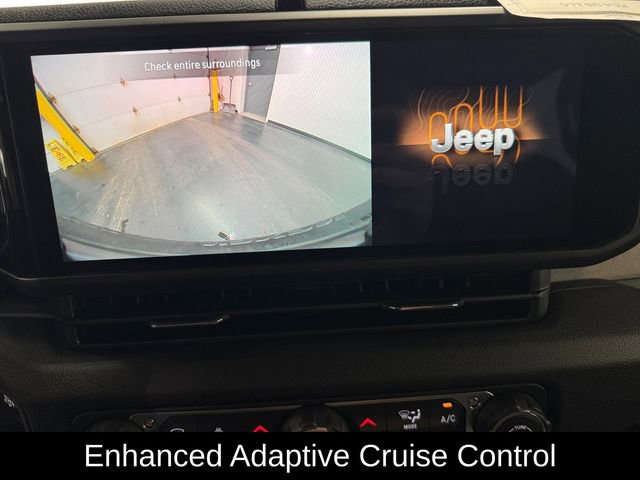 Used 2025 Jeep Wrangler Sport S image 14