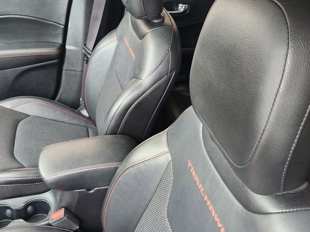 Used 2021 Jeep Compass Trailhawk image 21