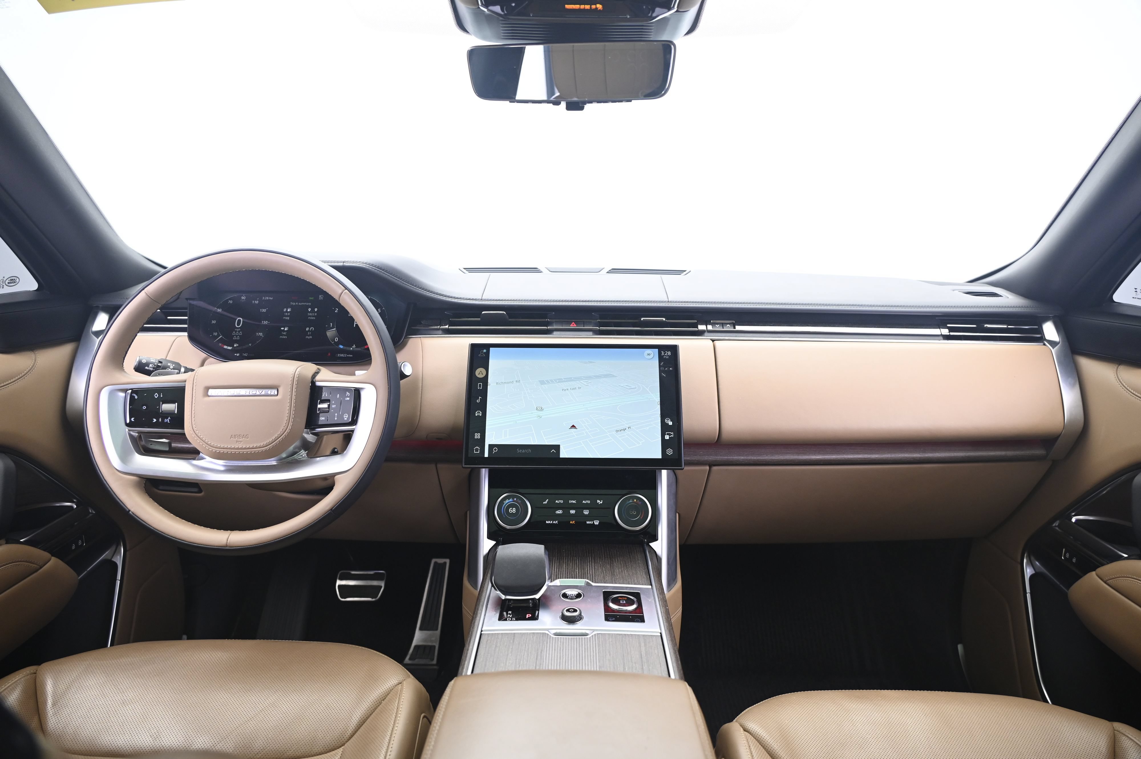 Used 2023 Land Rover Range Rover Long Wheelbase Autobiography AWD/4WD image 32
