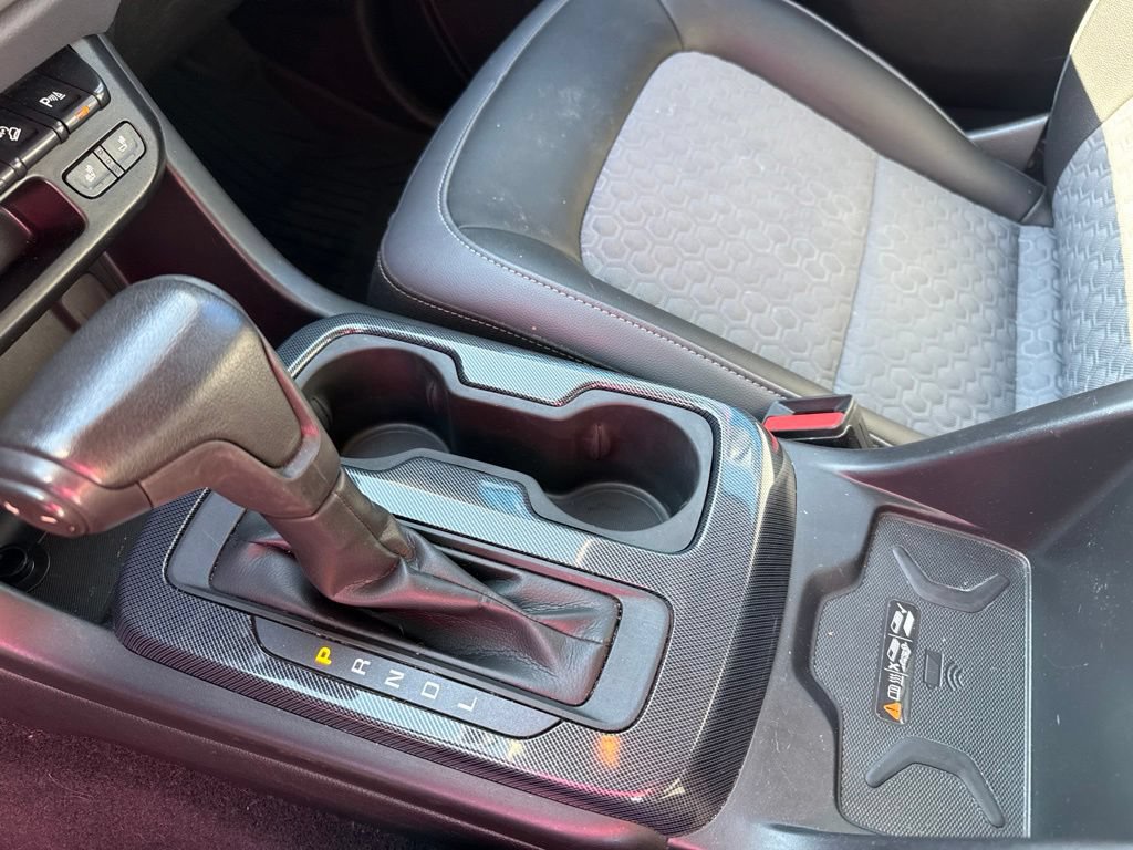 Used 2020 Chevrolet Colorado Z71 AWD/4WD image 32