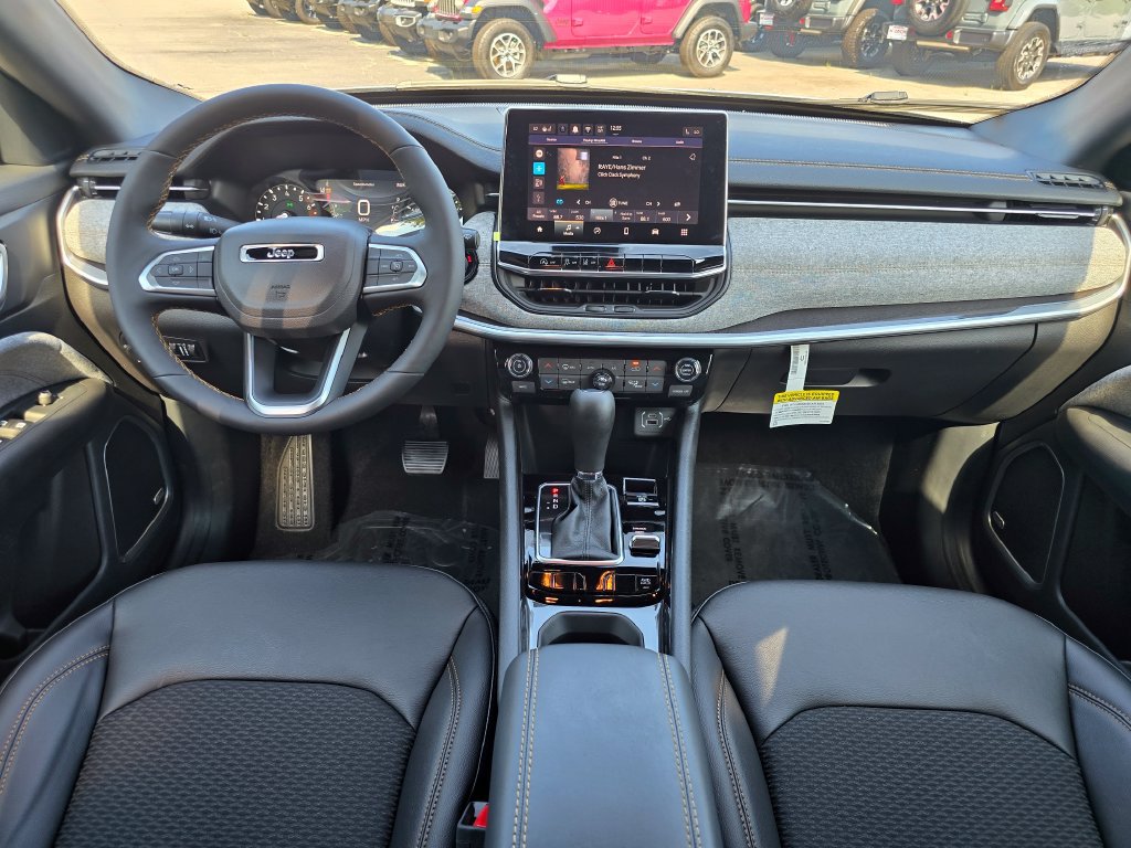 New 2026 Jeep Compass Latitude AWD/4WD image 6