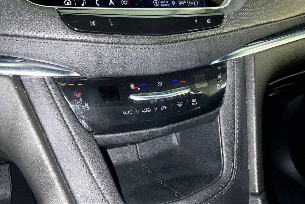 Used 2024 Cadillac XT5 Premium Luxury image 32