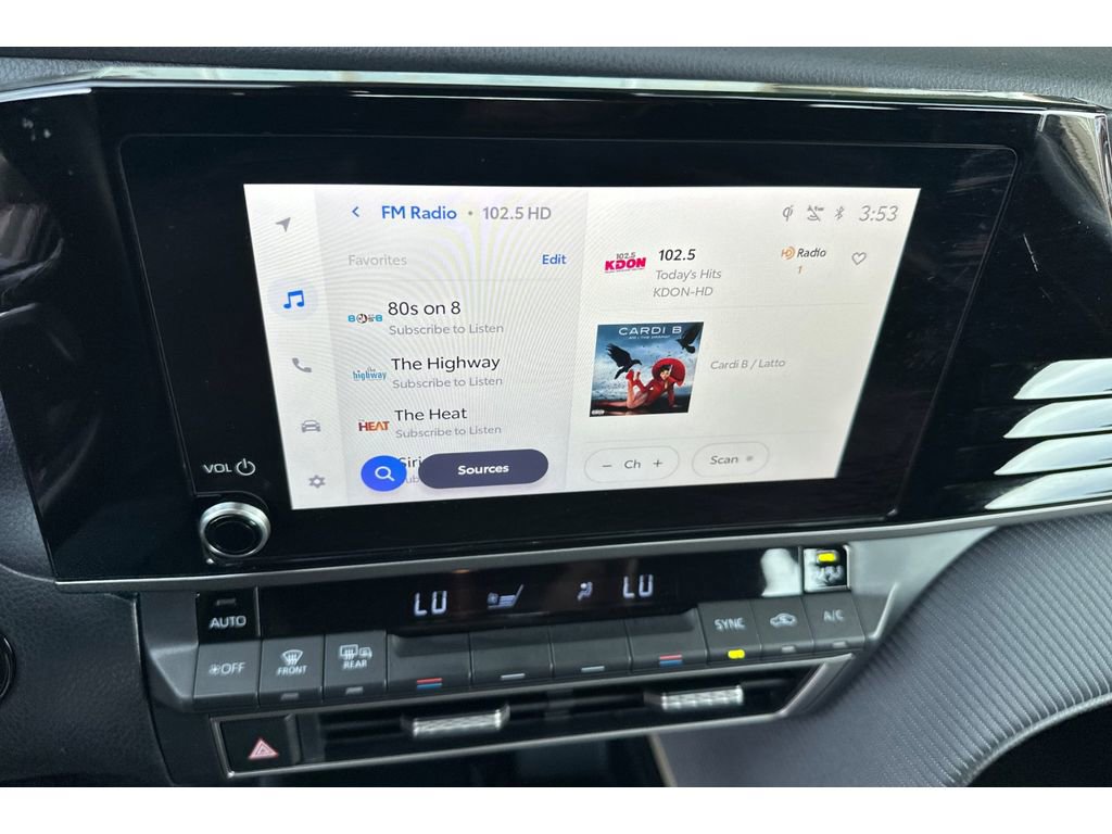 Certified 2025 Toyota Camry SE image 20