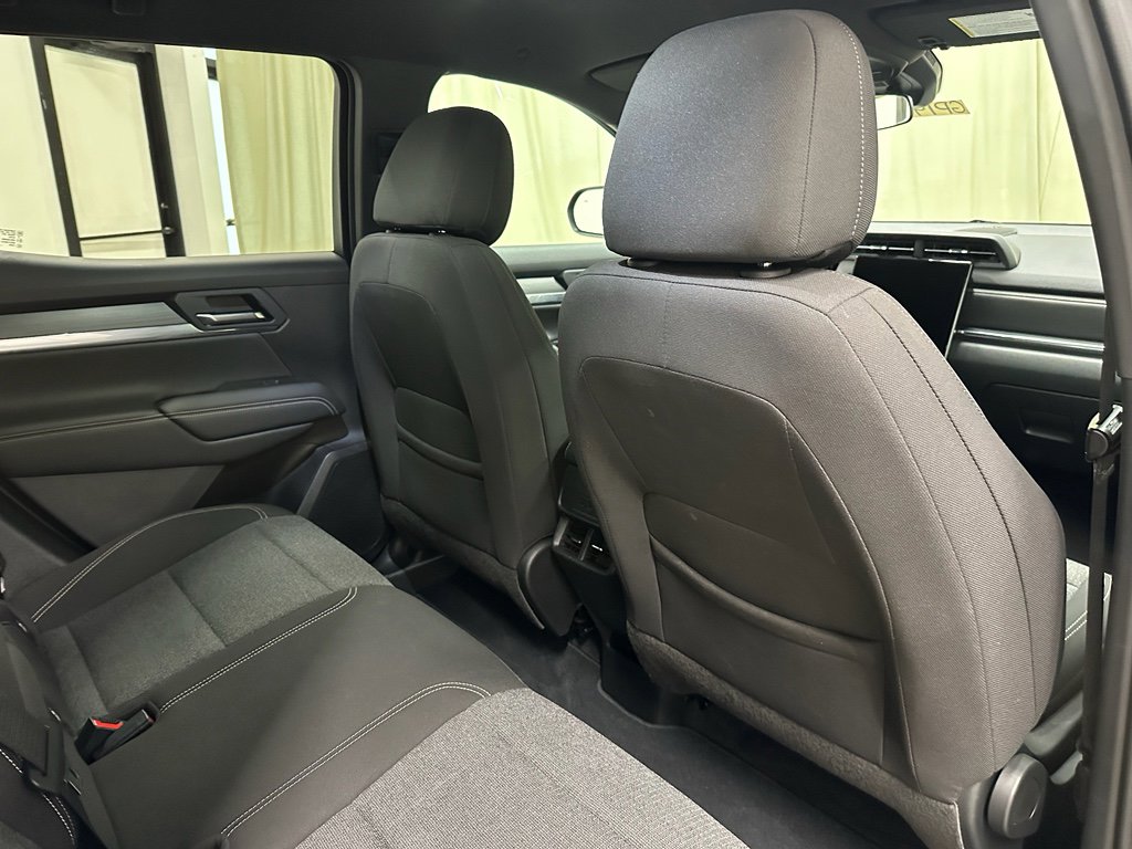 Used 2025 GMC Terrain Elevation AWD/4WD image 23