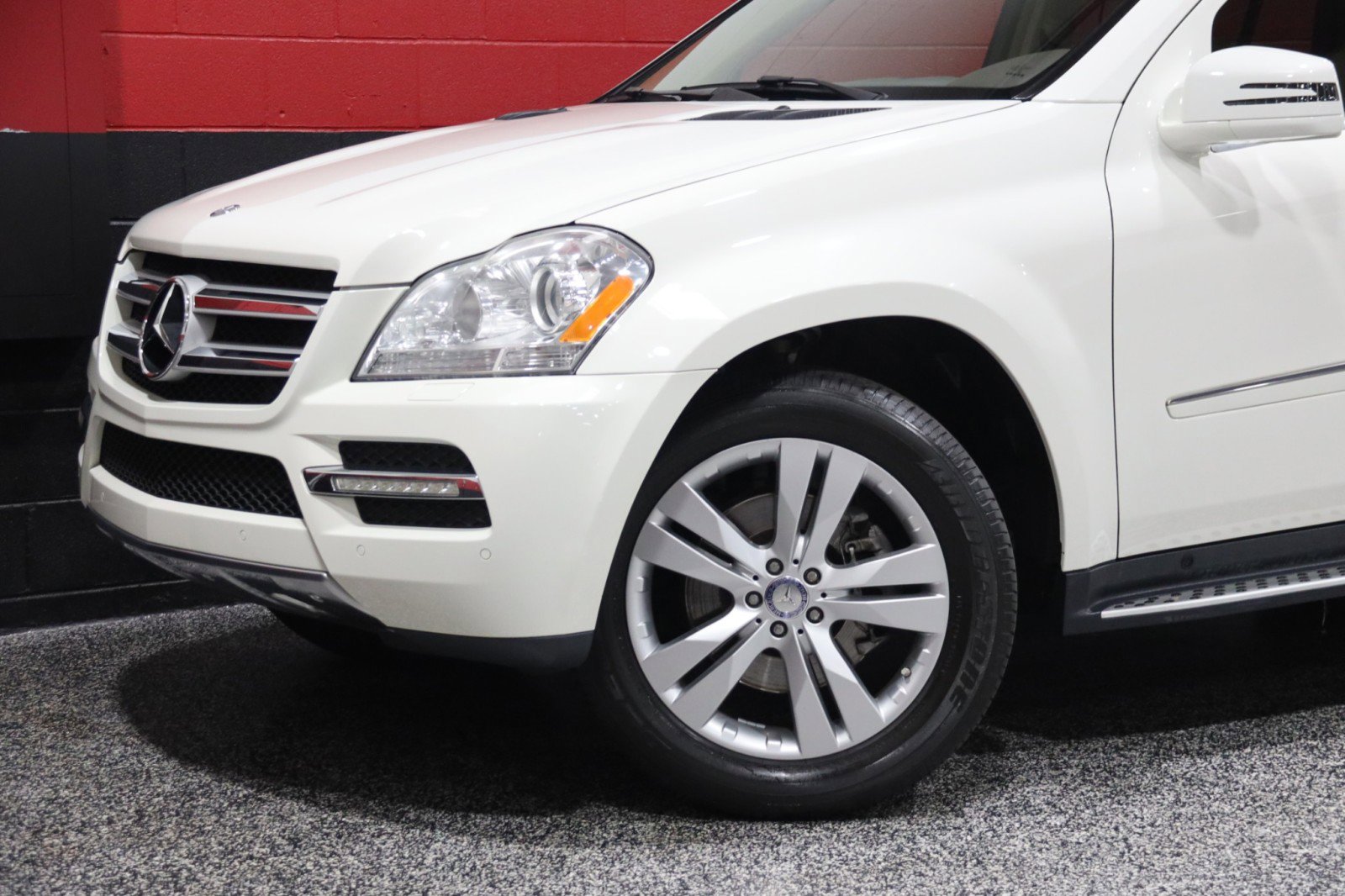 Used 2012 Mercedes-Benz GL 450 4MATIC w/ Premium 2 Pkg image 19