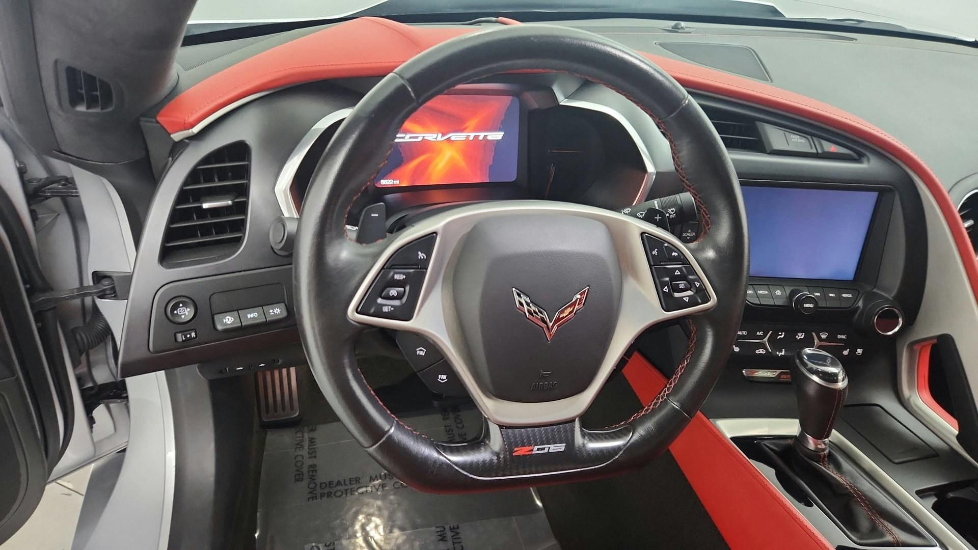 Certified 2015 Chevrolet Corvette Z06 w/ 3LZ Preferred Equipment Group RWD image 18