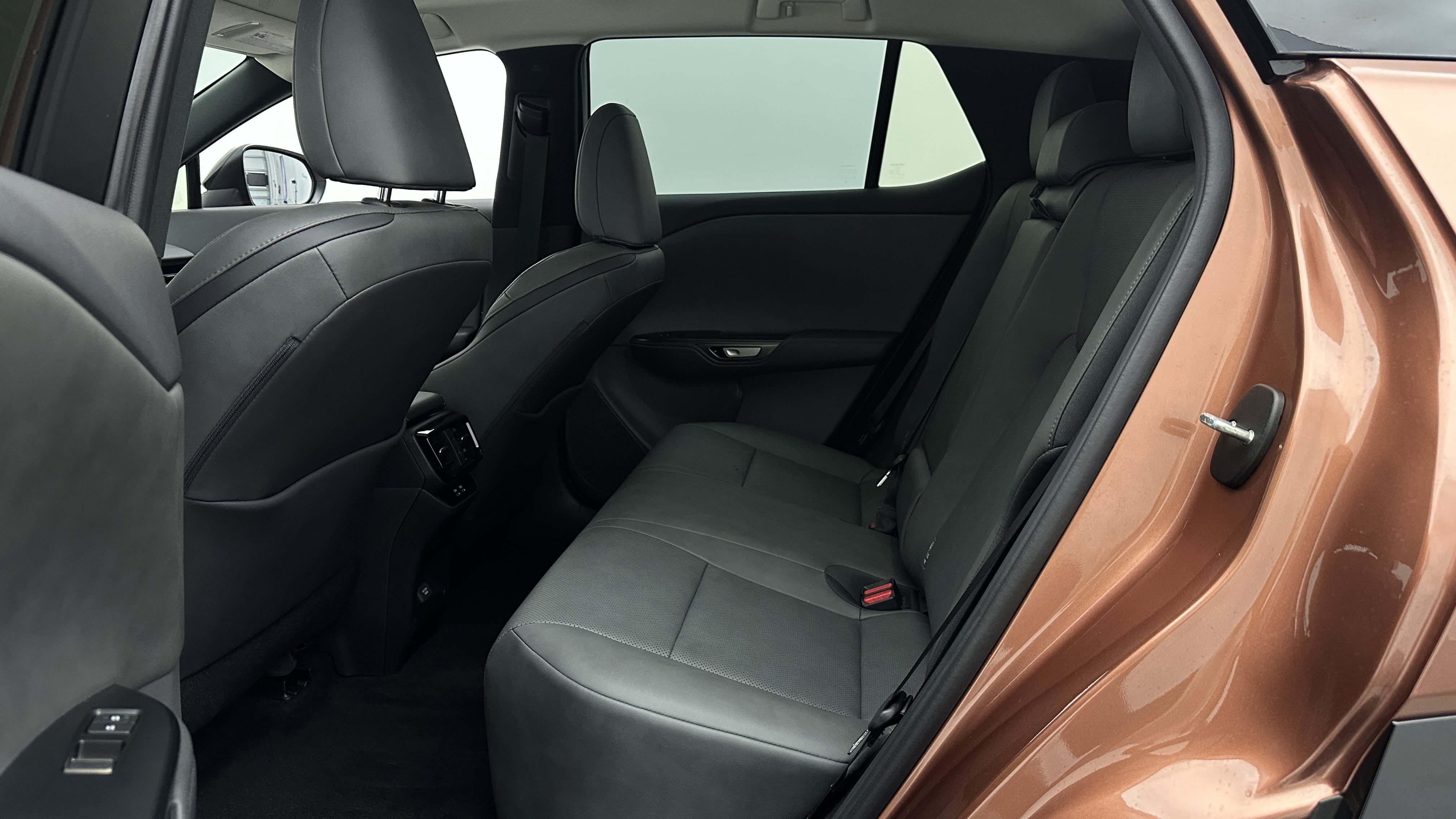 Used 2025 Lexus RZ 300e w/ Accessory Package (Z2) FWD image 26