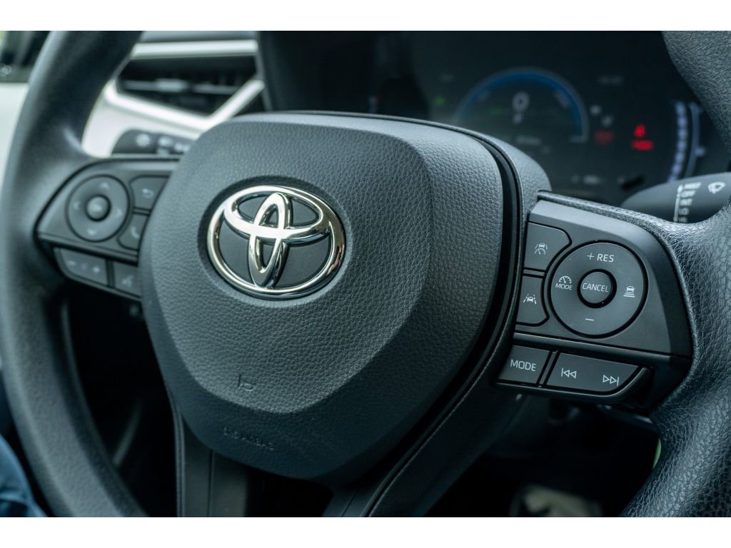 Used 2026 Toyota Corolla LE image 29