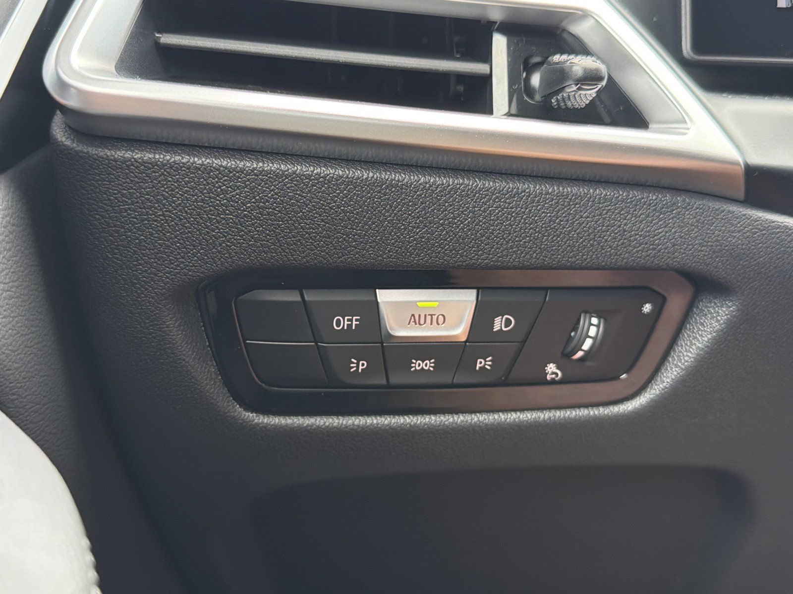 New 2026 BMW M440i w/ Premium Package RWD image 28