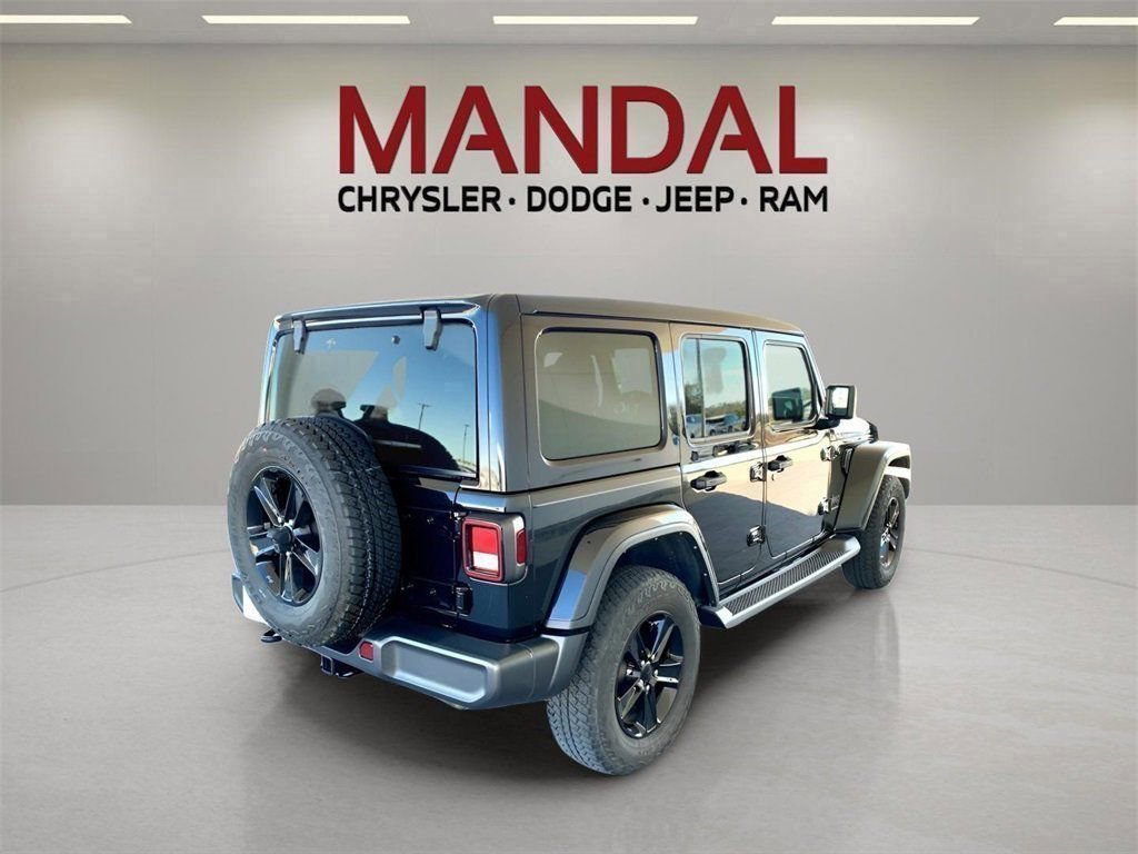 Used 2023 Jeep Wrangler Altitude image 6