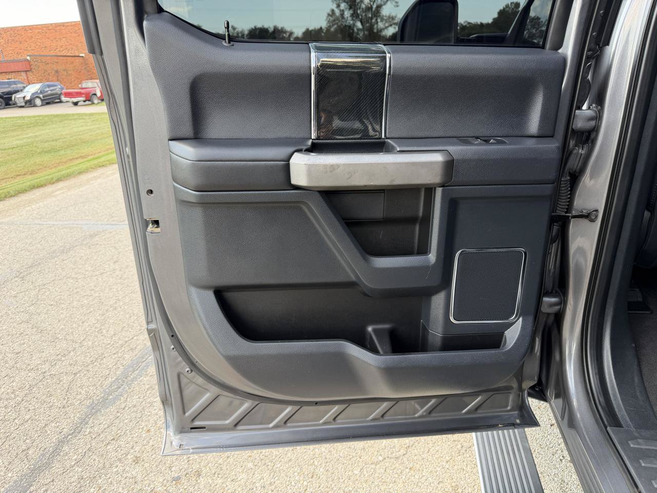 Used 2022 Ford F350 Platinum AWD/4WD image 37