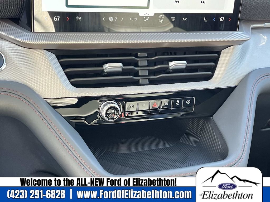 New 2026 Ford Explorer Active image 28