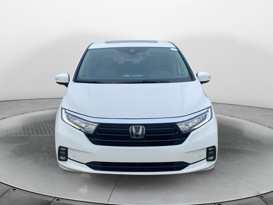 Used 2023 Honda Odyssey Elite image 3