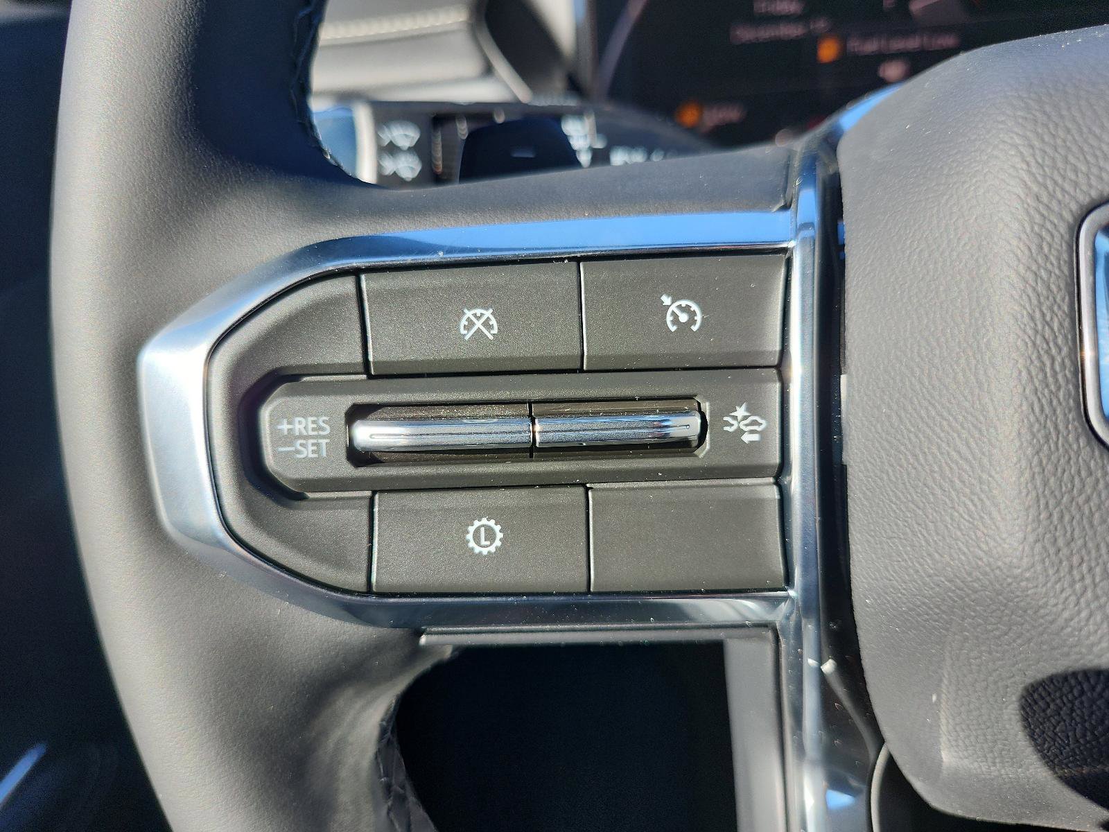 New 2026 GMC Acadia Elevation image 18