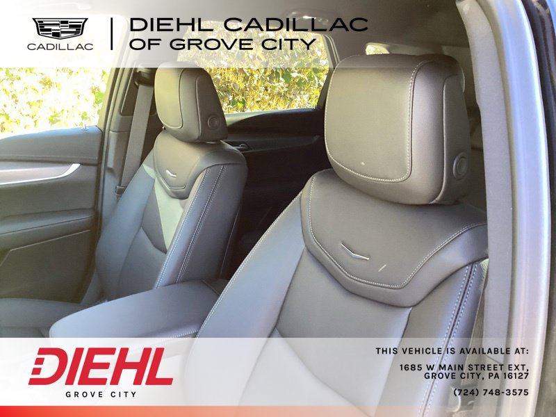 New 2026 Cadillac XT5 Luxury w/ LPO, Floor Liner Package AWD/4WD image 16