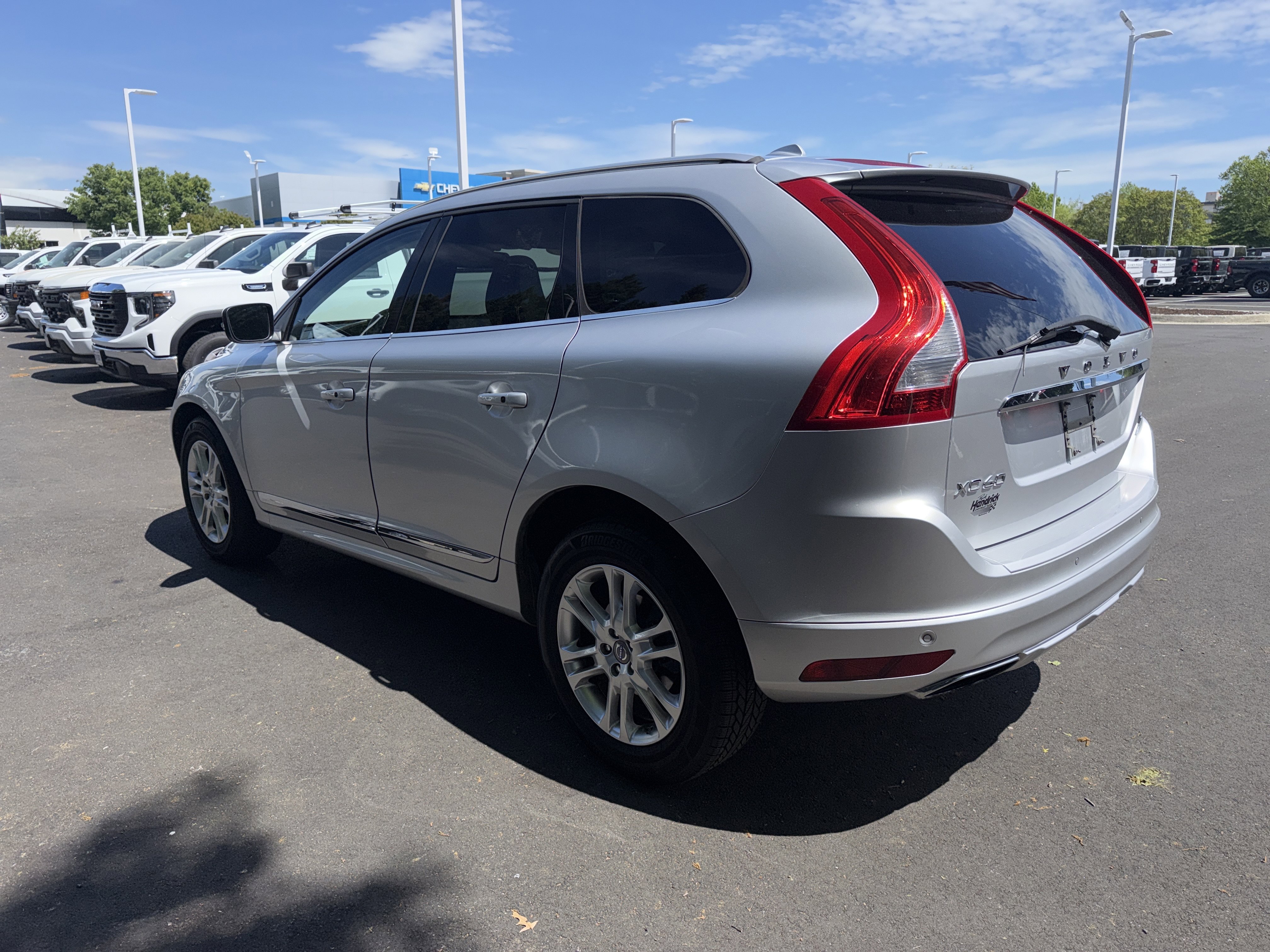 Used 2015 Volvo XC60 T6 Premier Plus image 8