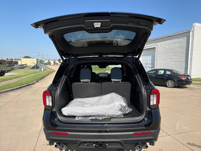New 2027 Ford Explorer ST AWD/4WD image 7