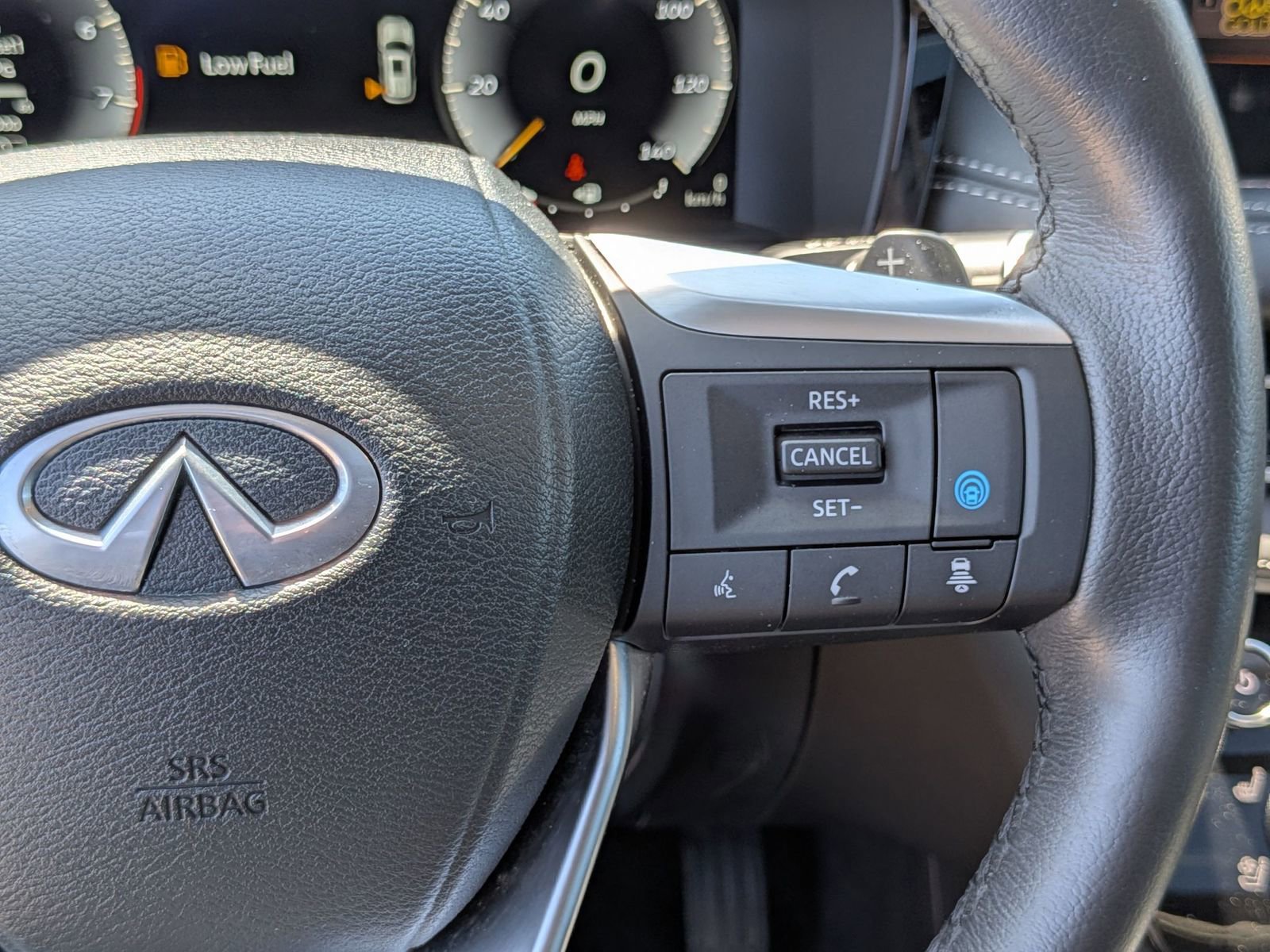 Used 2023 INFINITI QX60 Luxe image 19