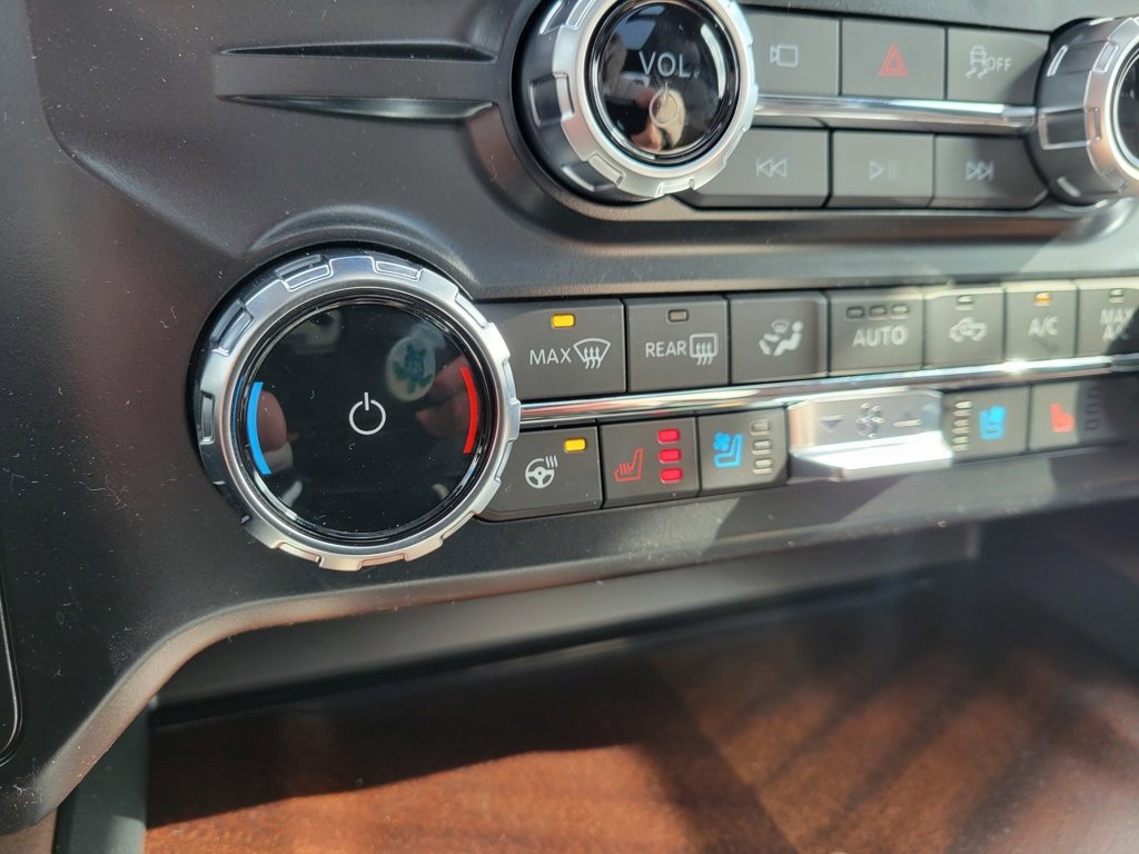 New 2025 Ford F250 King Ranch w/ Chrome Package image 52