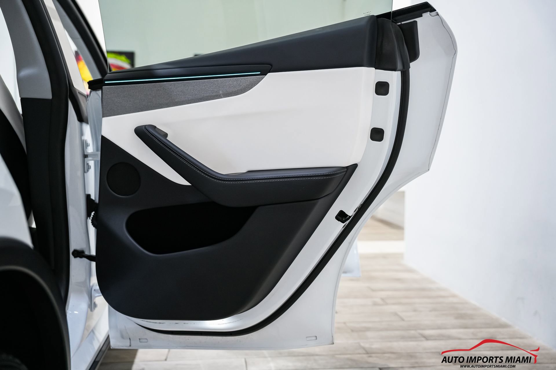 Used 2026 Tesla Model Y Long Range RWD image 47