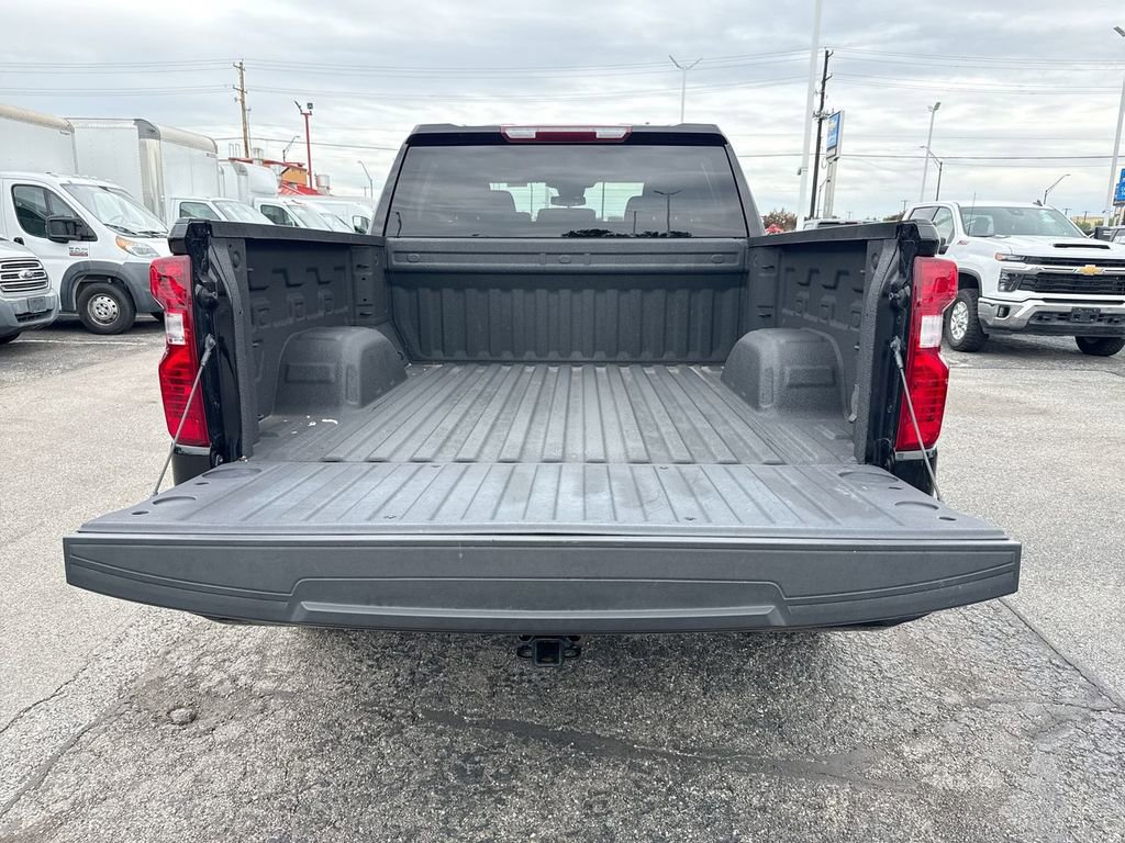 Used 2023 Chevrolet Silverado 1500 Custom w/ LPO, Dark Essentials Package RWD image 24