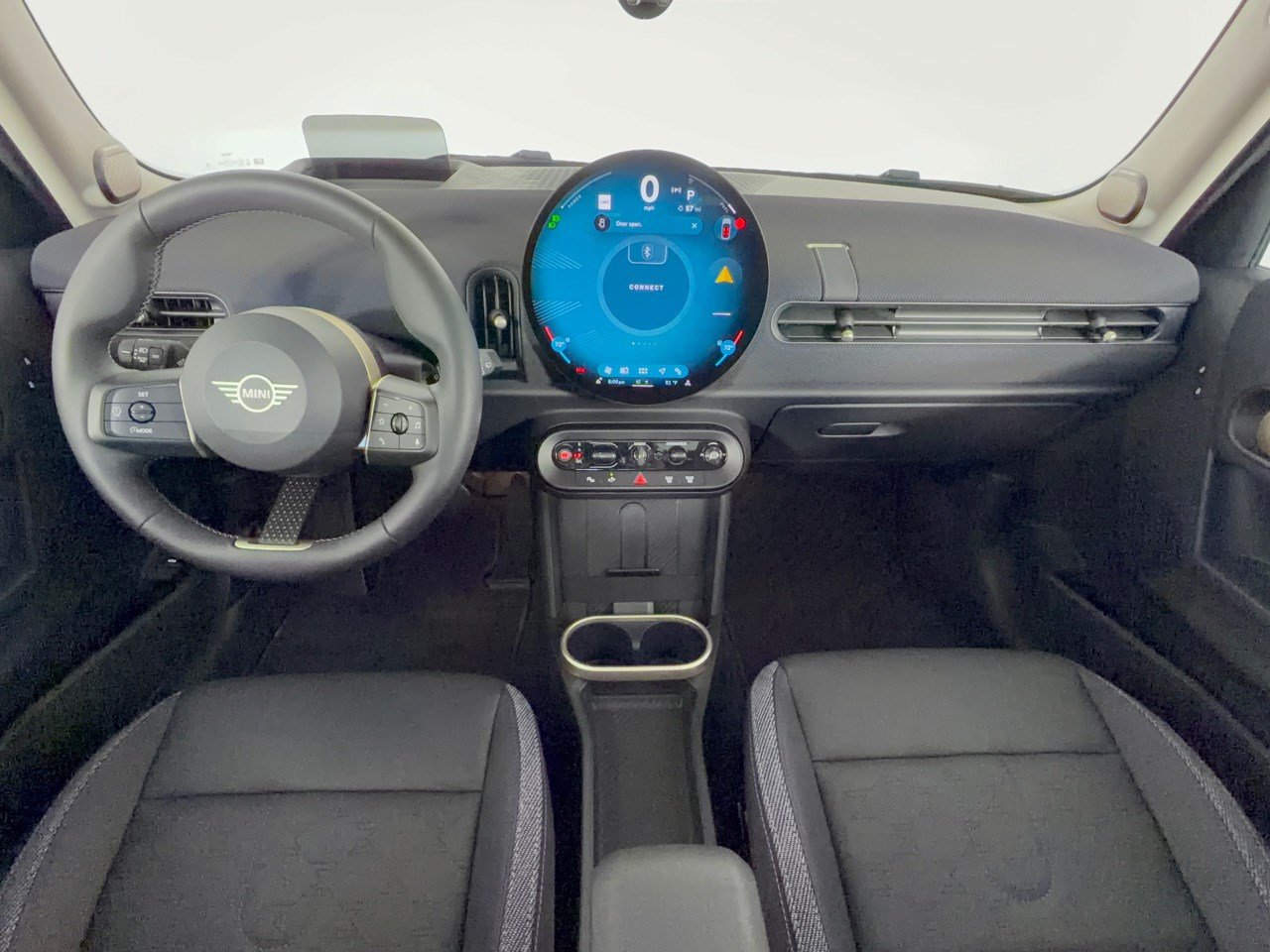 Certified 2025 MINI Cooper 4-Door Hardtop FWD image 17