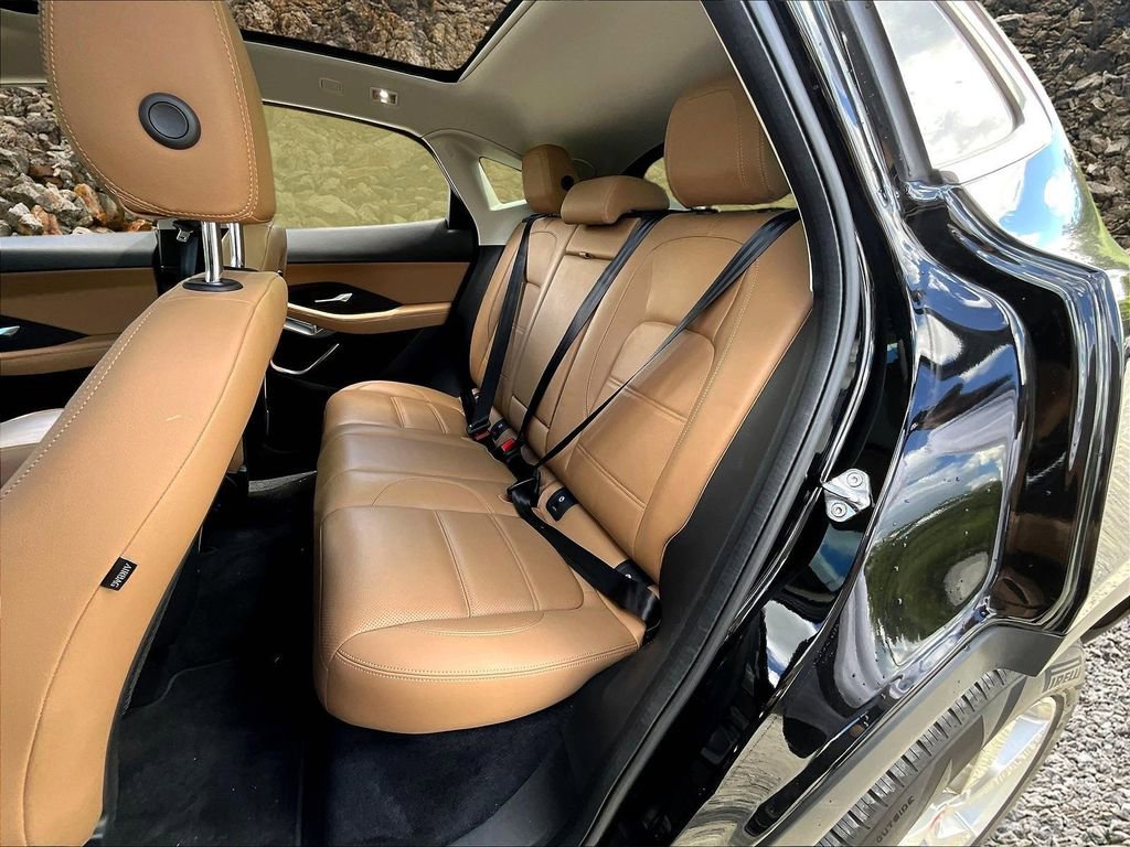 Used 2022 Jaguar E-PACE SE image 25