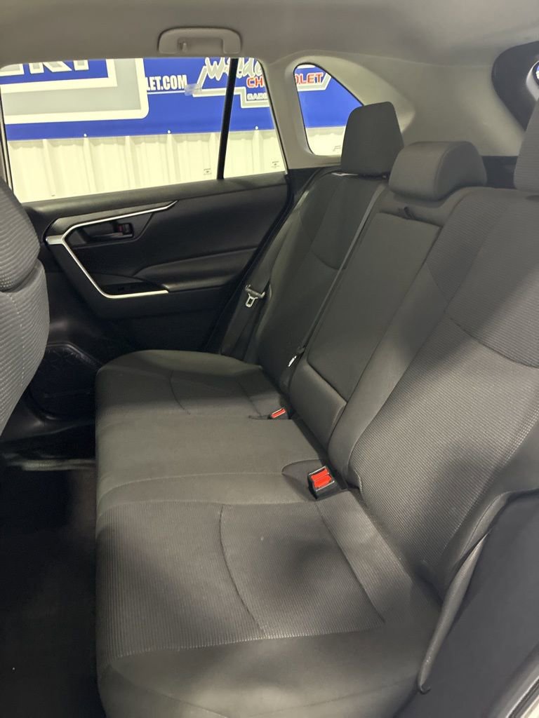 Used 2024 Toyota RAV4 LE image 27