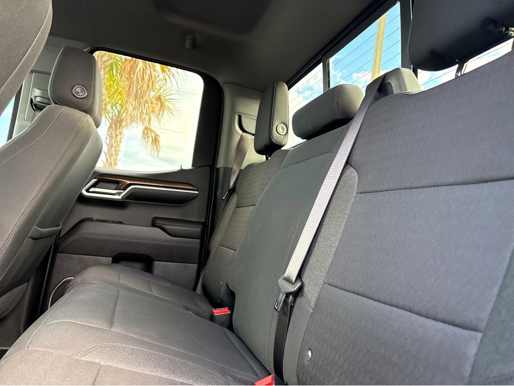 Certified 2024 Chevrolet Silverado 1500 LT w/ Convenience Package II image 16