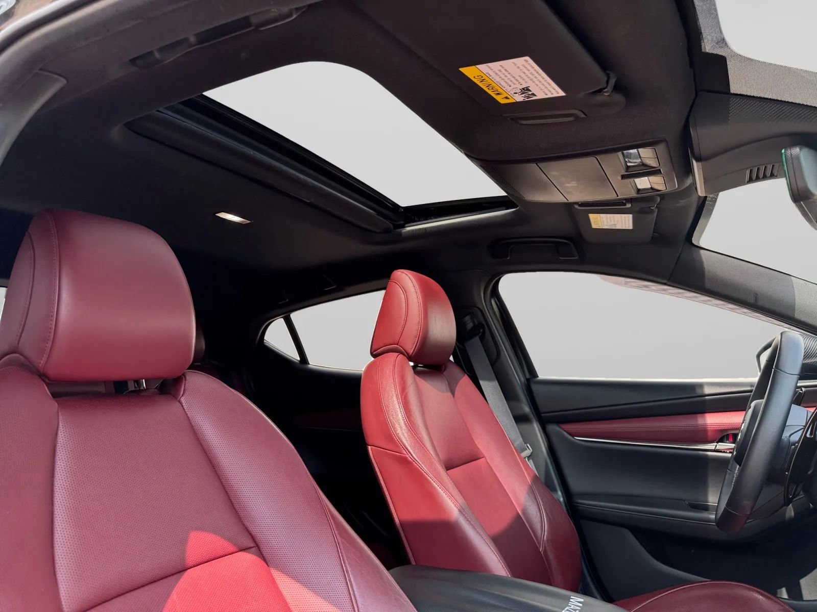 Used 2022 MAZDA MAZDA3 s image 37