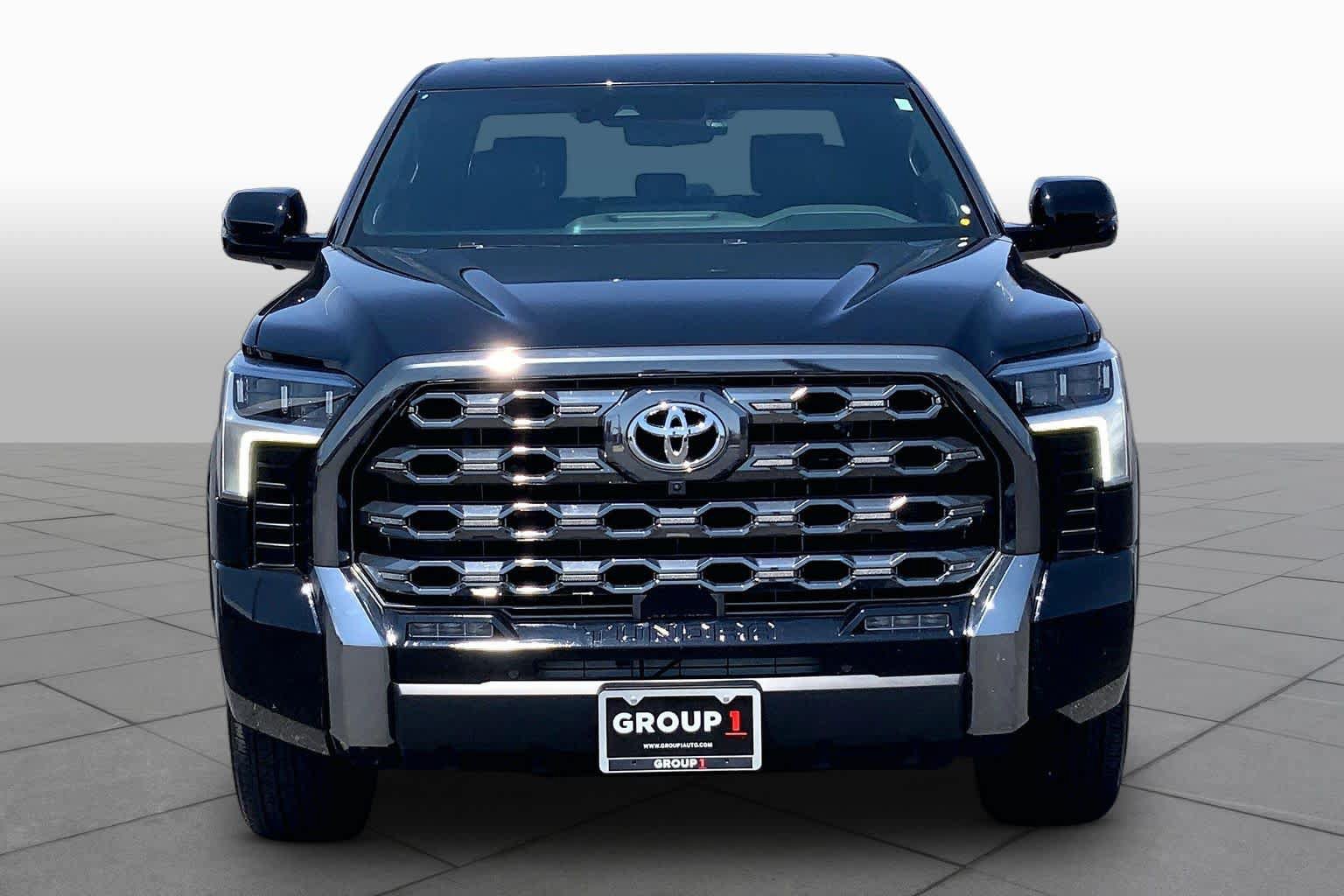 Used 2024 Toyota Tundra Platinum AWD/4WD image 4