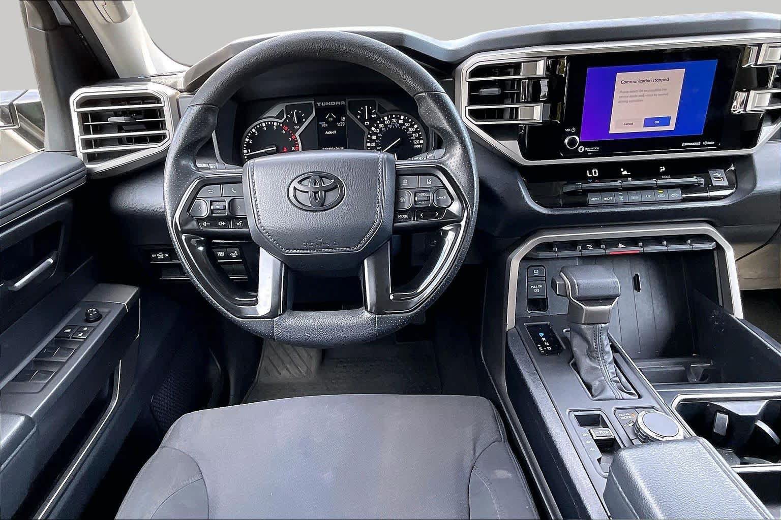 Used 2022 Toyota Tundra SR5 w/ SR5 Convenience Package AWD/4WD image 5